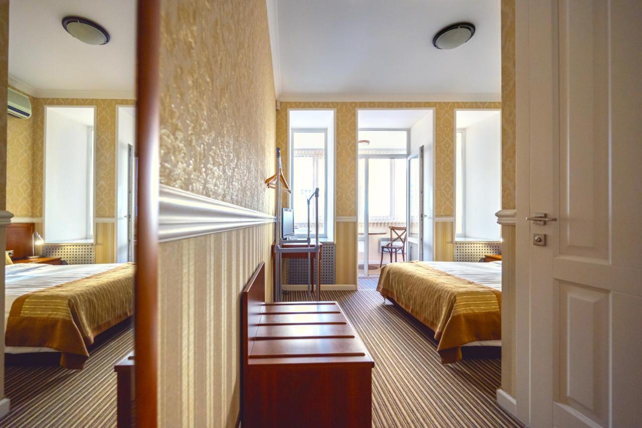 Consul Hotel Консул Odessa Eksteriør bilde
